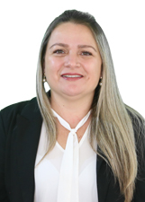 PROFESSORA PATRICIA FARIA