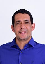 PROFESSOR ADEMILSON