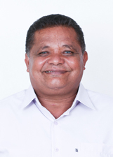 EDVALDO PIXURI