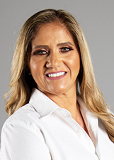 LUCY MACHADO