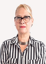 VANIA GUIMARÃES