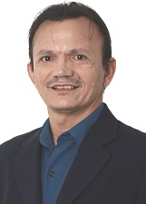 PASTOR FRANK CARLOS