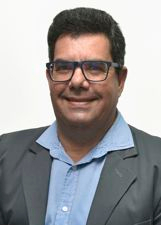 DR LEON
