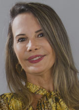 CLÁUDIA VIRGÍNIA