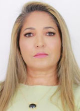 CLÁUDIA LAPA