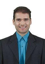 LEANDRO LIRA