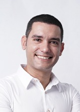 RAFAEL CAVALCANTI