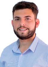 LÉO MOLINA