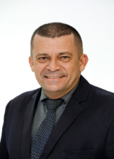 MAX GUILHERME