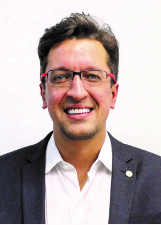GUSTAVO SCHMIDT
