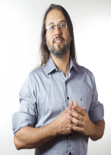 ERIC LINS