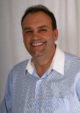 DR. CARLOS