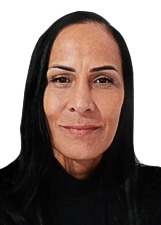 VAL GUEDES