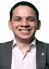FELIPE TAKASHI