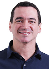 DR. ALEXANDRE GUIMARÃES