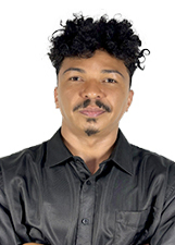 LÉO DO HIP HOP