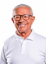 ROBERTO WANDERLEY