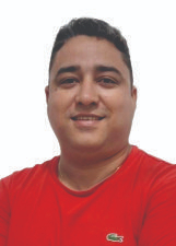 EVANDRO AQUINO