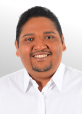 ELIVALDO FERREIRA