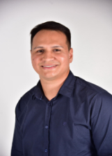 RAMOM LEAL