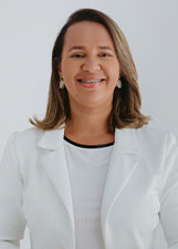 TATI CAMINHA