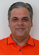 CARLOS ARAÚJO