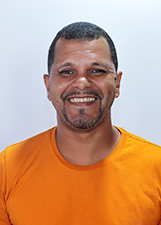 LÉO PONTO CHIC