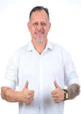 FELIPE MENEZES