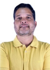 TIAGO CASTRO
