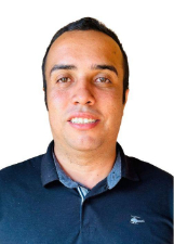 DOUGLAS REGINALDO