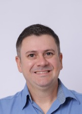 LAZARO ADORNO