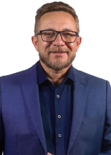 DR. DENIS MEIRELES
