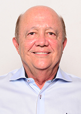 DR AUGUSTO