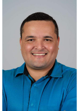 MOISÉS PEREIRA