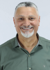 ROBERTO DIAS