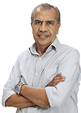 DR. IZAIAS