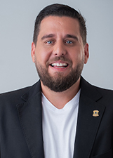 DANIEL BARROS