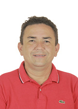 DENIS O AMIGO DO POVO