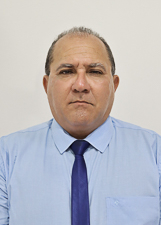 PROFESSOR ADRIANO