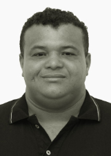 IRMÃO ADENIR