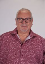 PASTOR RENE