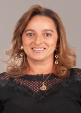LETÍCIA SIQUEIRA
