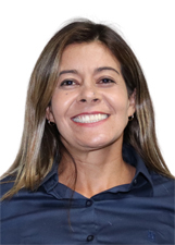 PATRÍCIA REIS