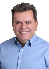 MARIO CEZAR