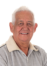 SOLÉCIO REIS