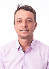 CARLOS BRATIOW