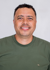 CLAYTON BARBEIRO