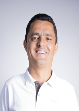 DINHO DE PRETINHO