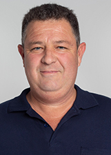 DANIEL CAROÇO DO LADO
