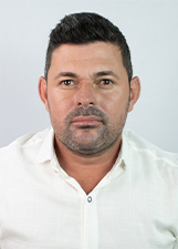 DIONES CHAPÉU VELHO